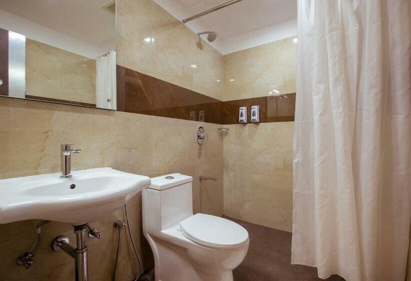 Deluxe Rum, Vinayaga By Poppys Rameshwaram