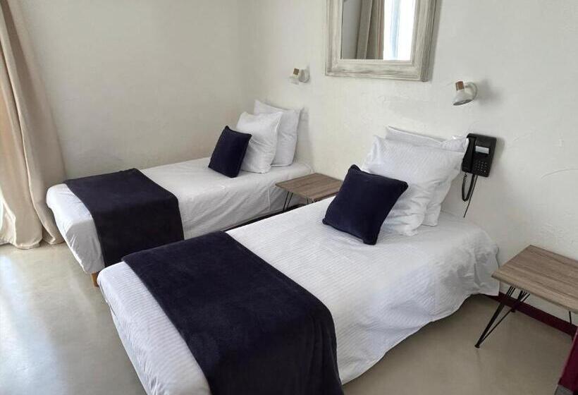 חדר סטנדרט, Logis Hotel De La Clape