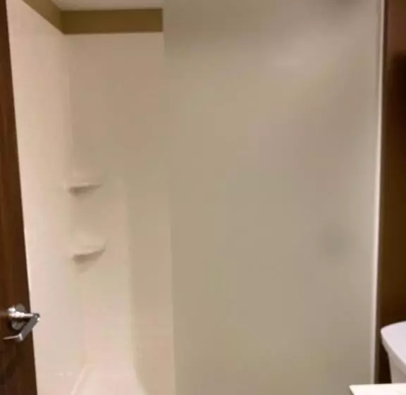 キングサイズベッドのスイートルーム, Microtel Inn & Suites By Wyndham Timmins