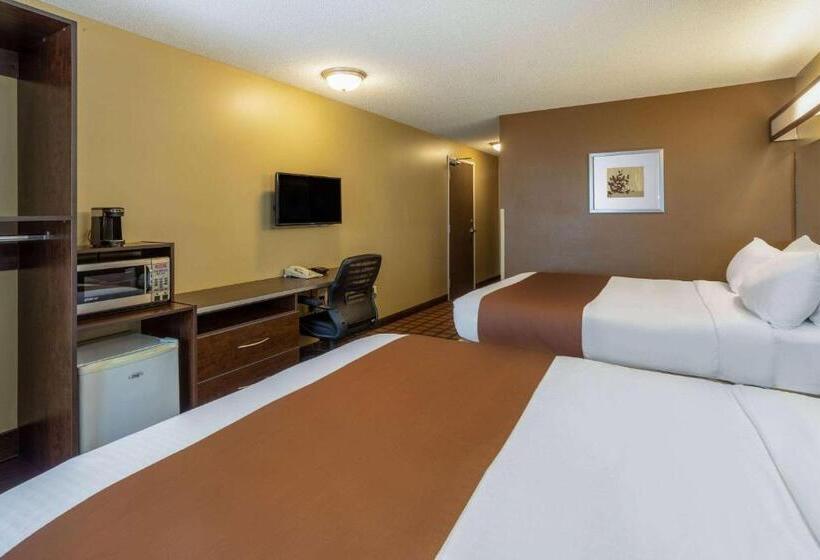 Номер Стандарт Адаптированный для Инвалидов, Microtel Inn & Suites By Wyndham Timmins