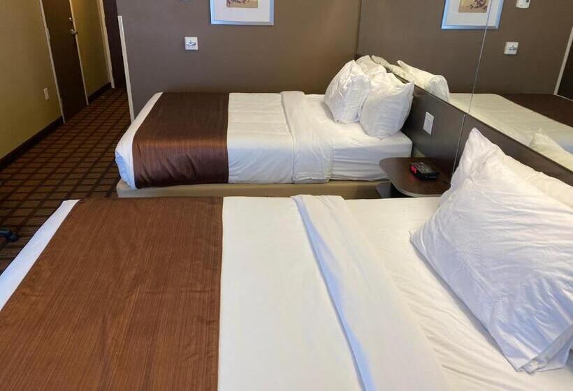 Standard Szoba, Microtel Inn & Suites By Wyndham Timmins