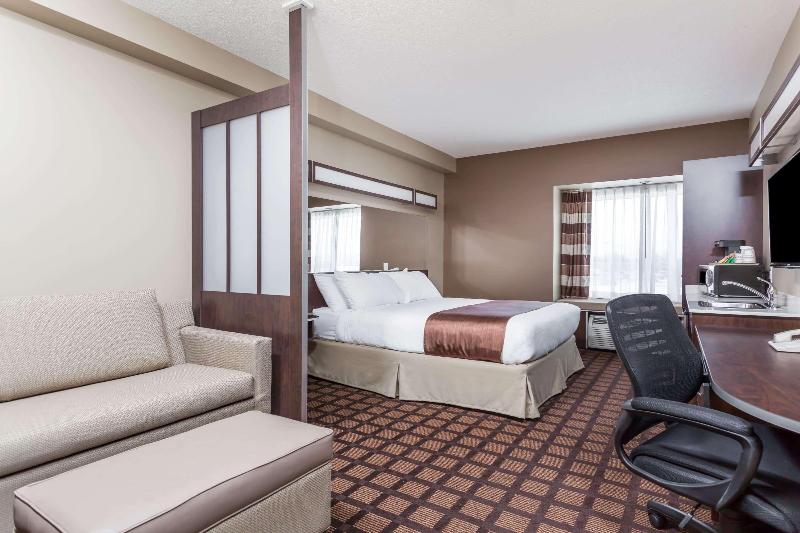 Люкс Кровать Кинг, Microtel Inn & Suites By Wyndham Timmins