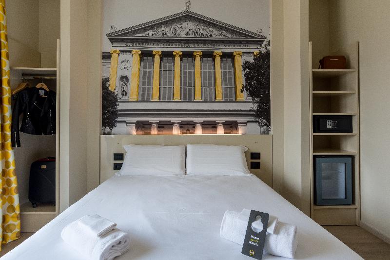 اتاق استاندارد, B&b Hotel Savona