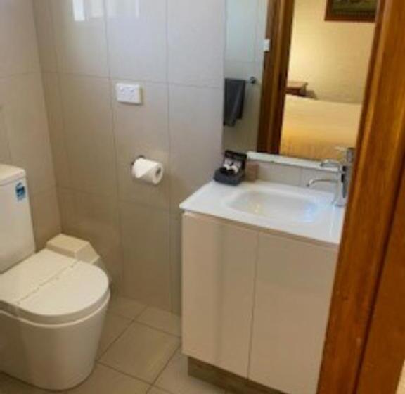 اتاق استاندارد, Kinross Inn