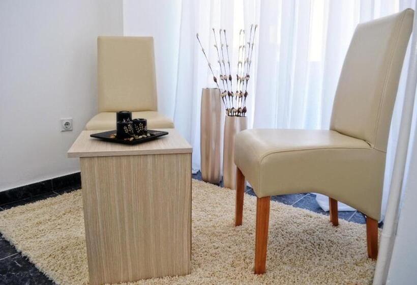 آپارتمان 1 خوابه با بالکن, Garni Hotel Hamburg