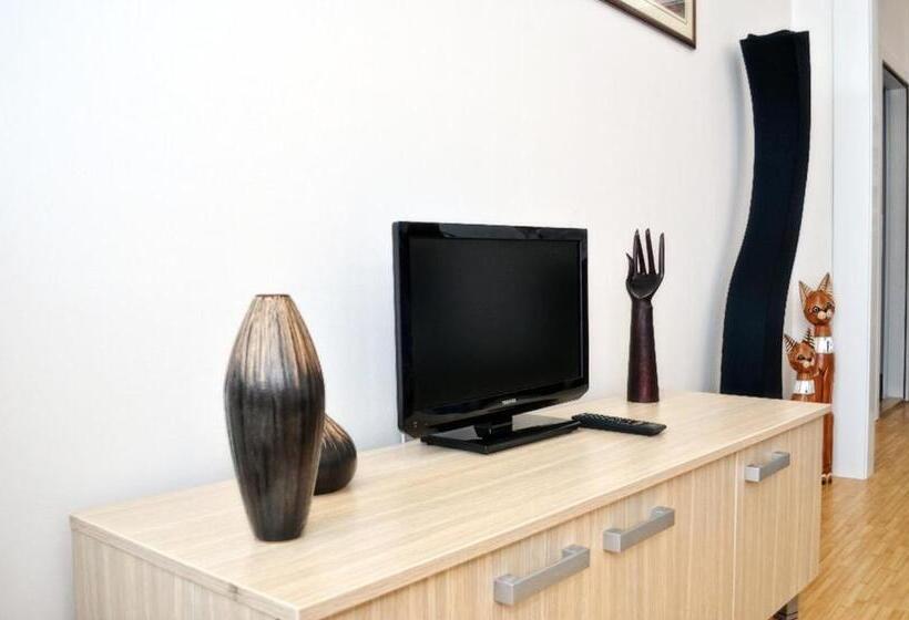 آپارتمان 1 خوابه با بالکن, Garni Hotel Hamburg