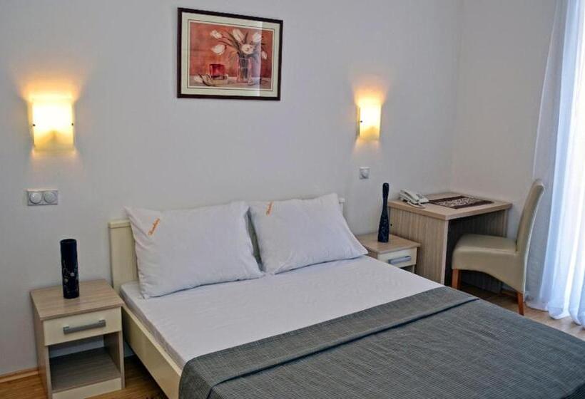 آپارتمان 1 خوابه با بالکن, Garni Hotel Hamburg