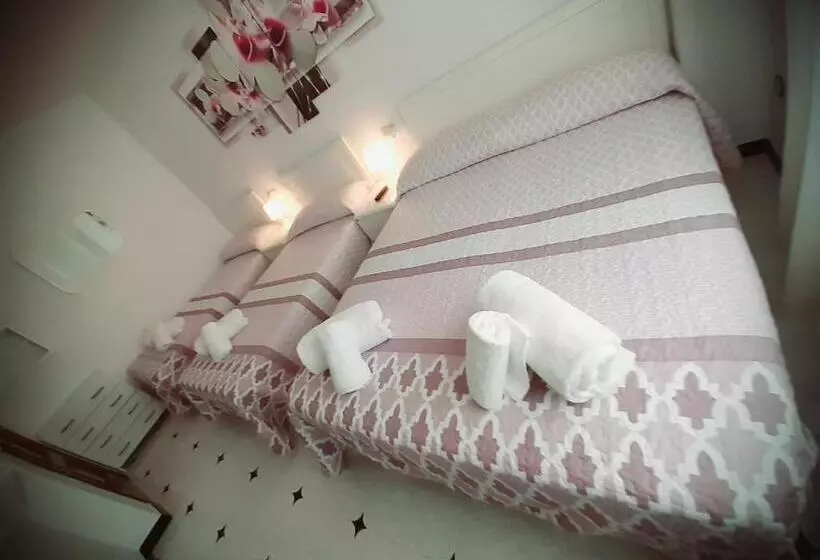 スタンダード4人部屋, Hostal Kokkola