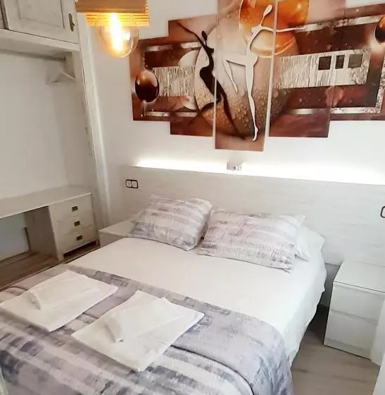スタンダードルーム, Hostal Kokkola