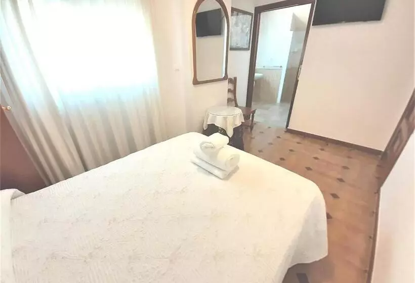 身障者適用スタンダードルーム, Hostal Kokkola