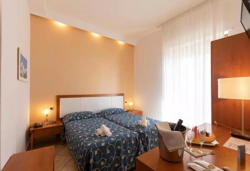 エコノミールーム, Aurora Del Benessere