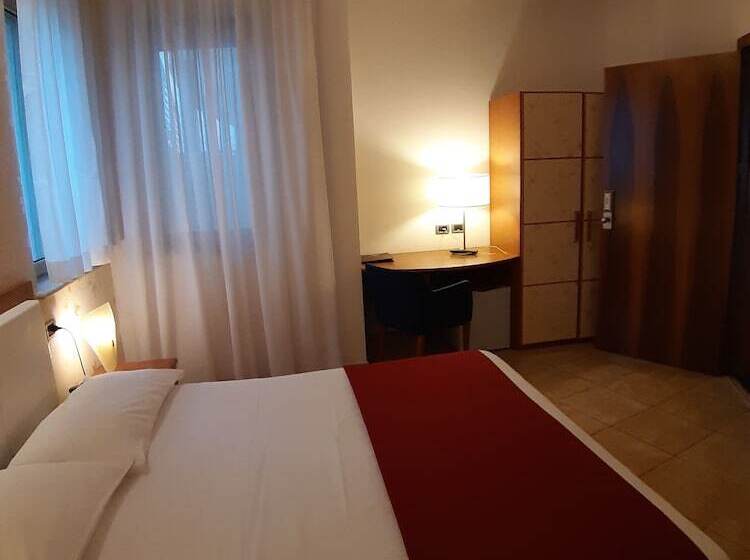 חדר קלאסי, Aurora Del Benessere