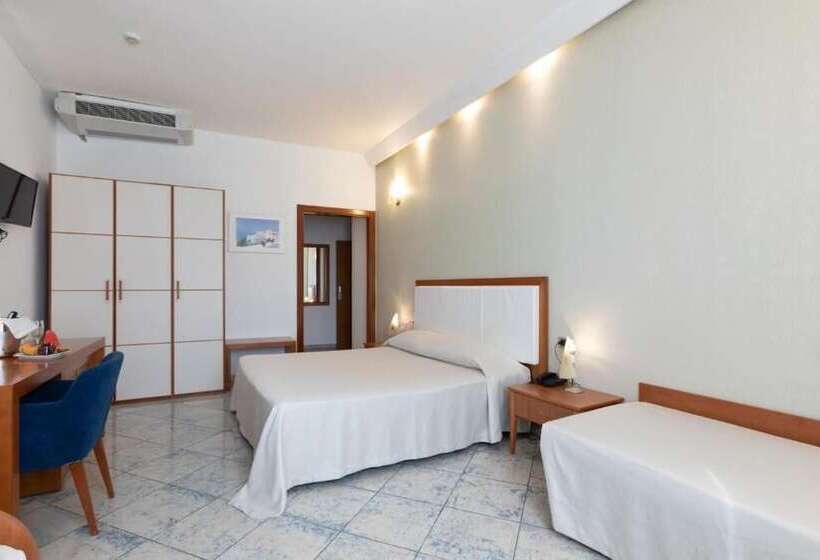 Четырехместный Номер Deluxe, Aurora Del Benessere