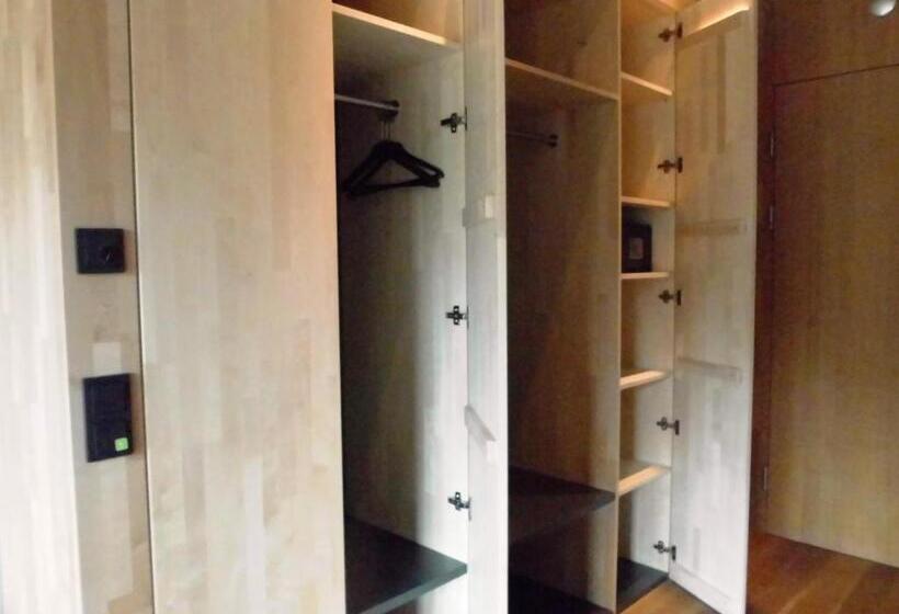 اتاق استاندارد با تراس, De L'ecluse Superior