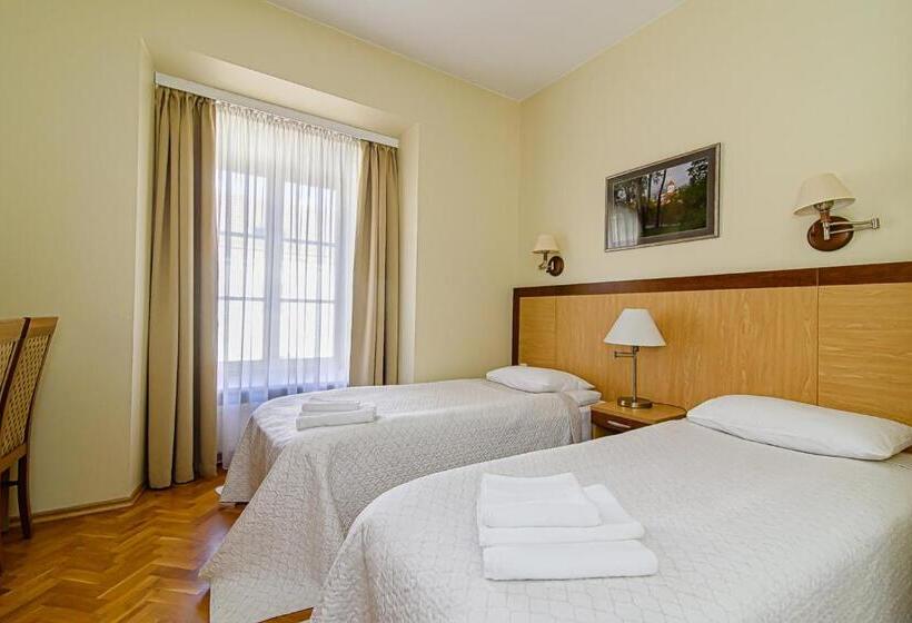 اتاق استاندارد, Domus Maria