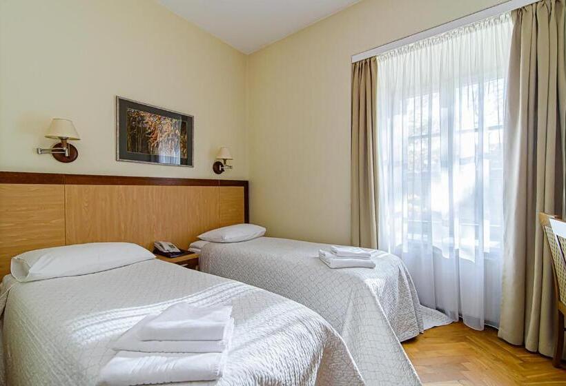 اتاق استاندارد, Domus Maria