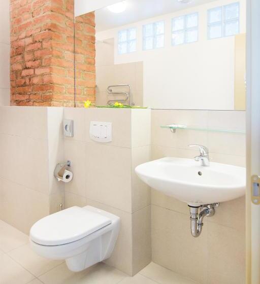 اتاق سوپریور, Domus Maria