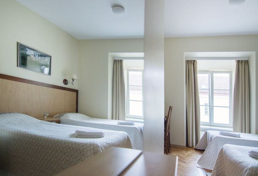 اتاق استاندارد, Domus Maria