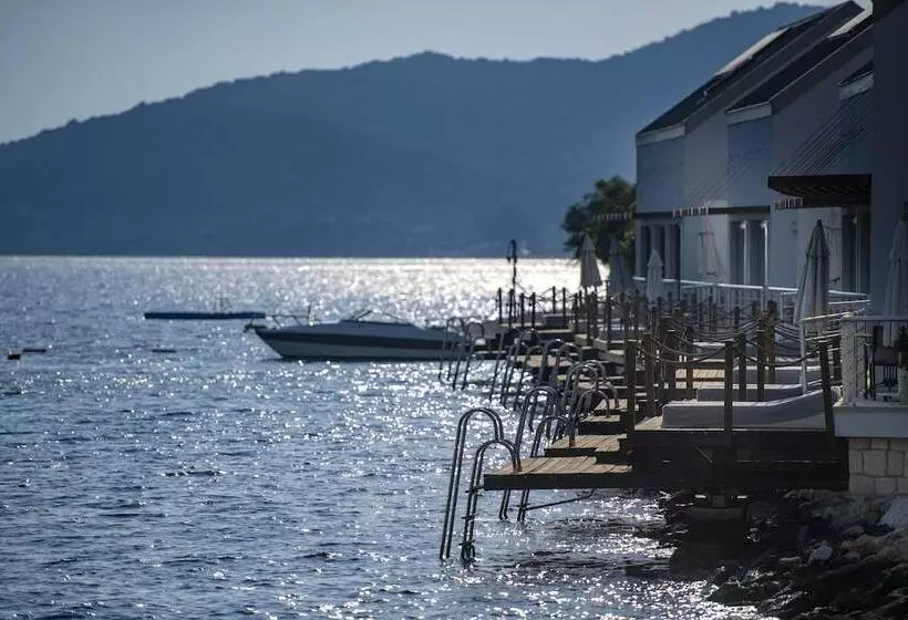 オーシャンビュースタンダードルーム, Doria Hotel Yacht Club Kaş