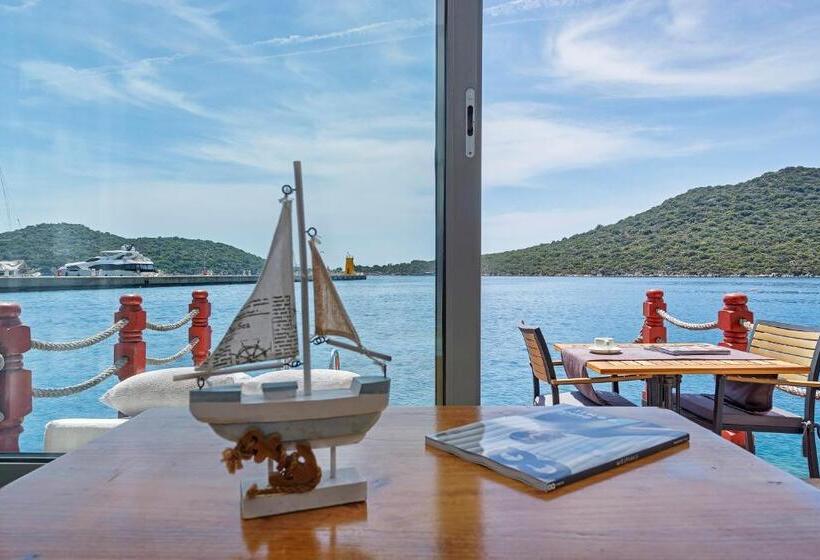 Номер Стандарт Вид на Море, Doria Hotel Yacht Club Kaş
