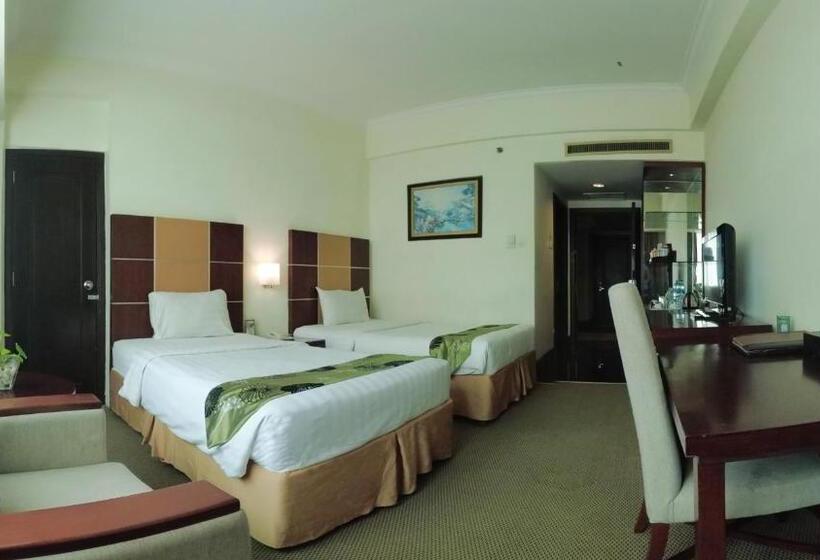 수피리어 룸, Emerald Garden International