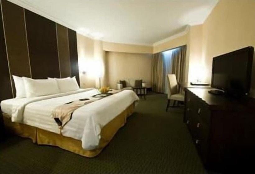 Номер Executive, Emerald Garden International