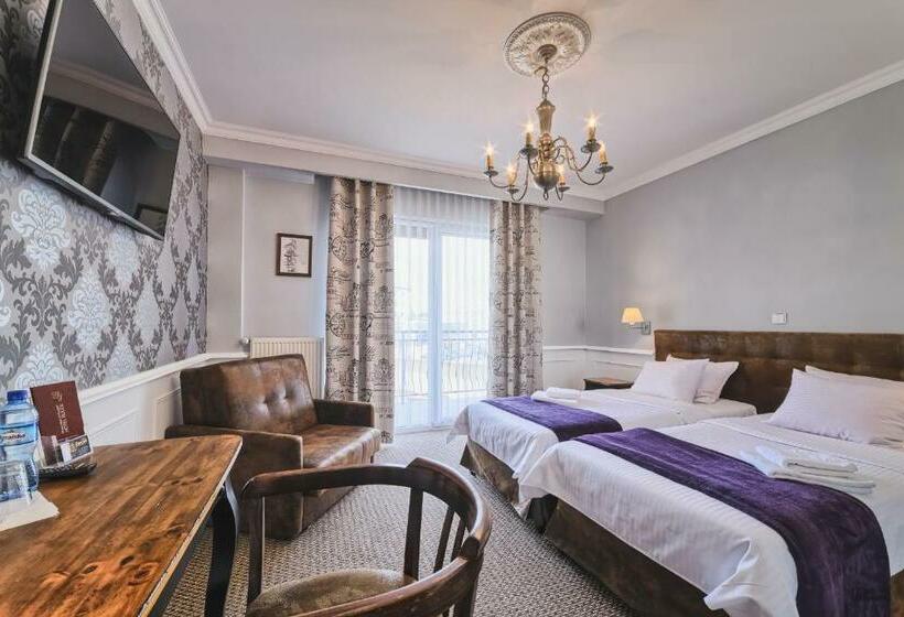 Номер Стандарт, Grand Częstochowa