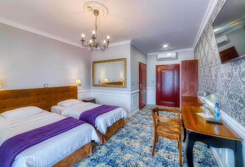 スタンダードルーム, Grand Częstochowa