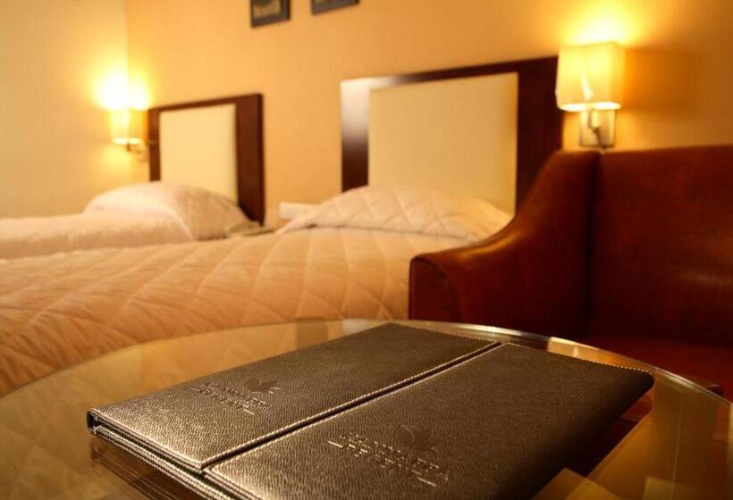 חדר אקזקיוטיב, Grand Gardenia