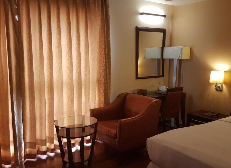 חדר אקזקיוטיב, Grand Gardenia