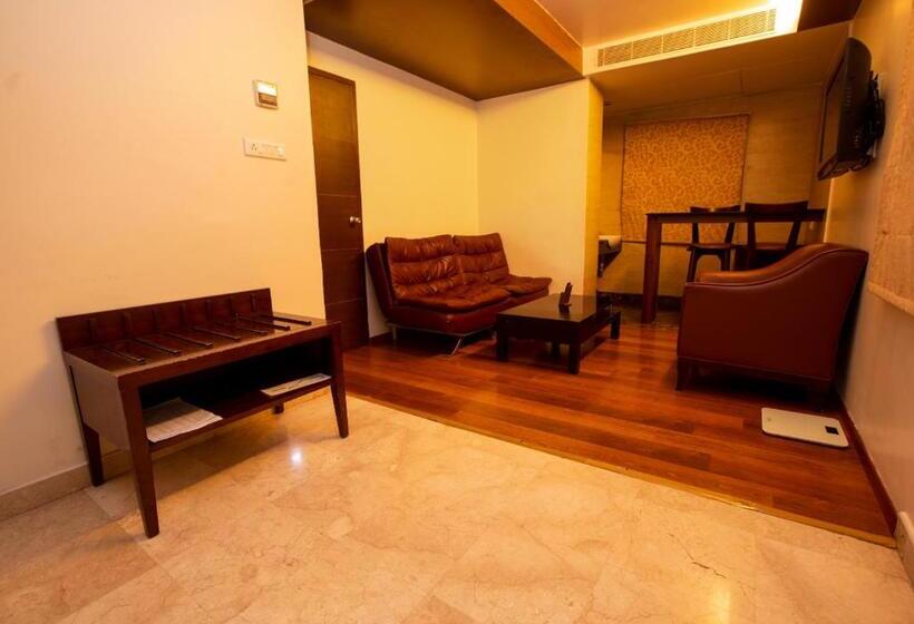 סוויטה, Grand Gardenia