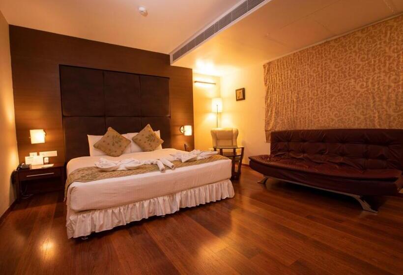 סוויטה, Grand Gardenia