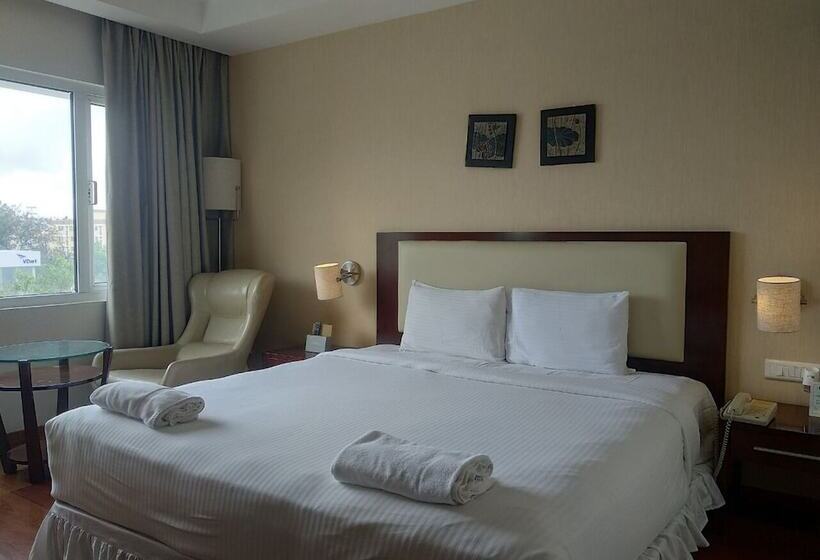 חדר אקזקיוטיב, Grand Gardenia