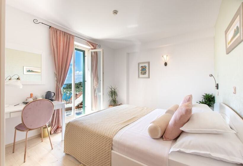 Люкс Deluxe Вид на Море, Park Hvar