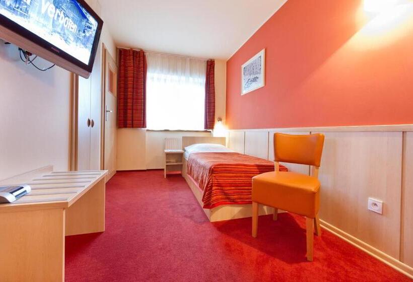 اتاق استاندارد یک نفره, Pozyton