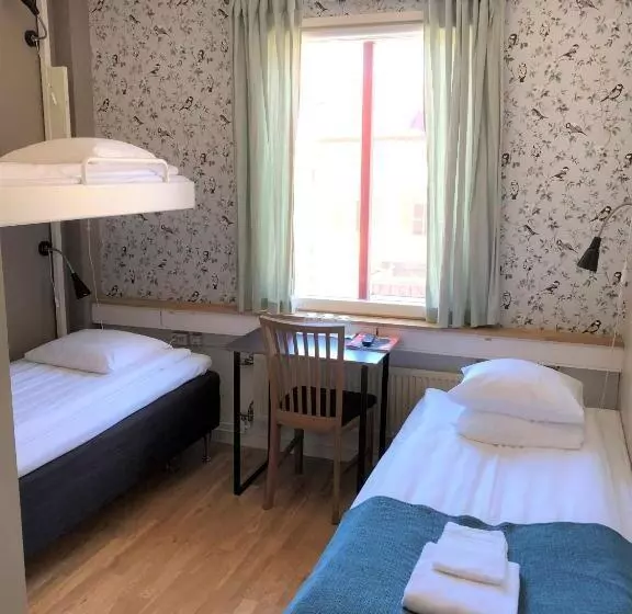Economy Triple Room, Best Western Uppsala