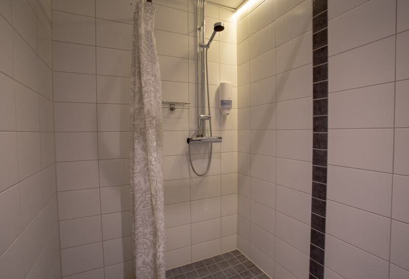 اتاق استاندارد سه نفره, Best Western Uppsala