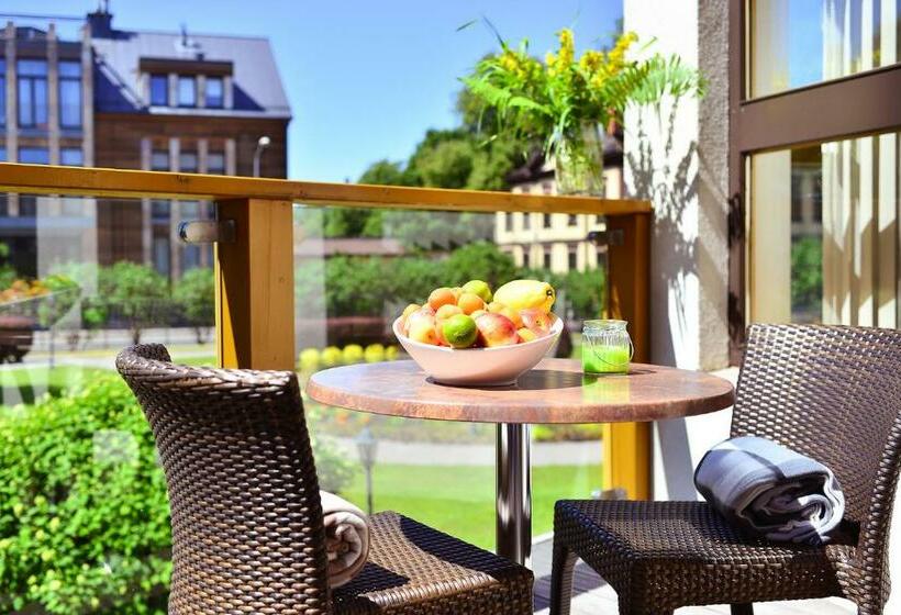 اتاق استاندارد, Vantis Riverside