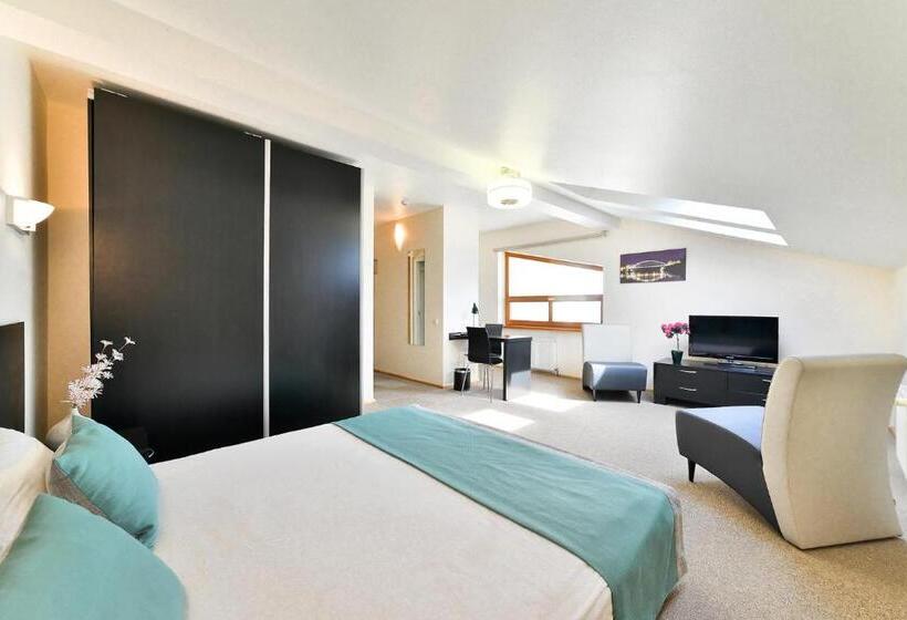 اتاق استاندارد, Vantis Riverside