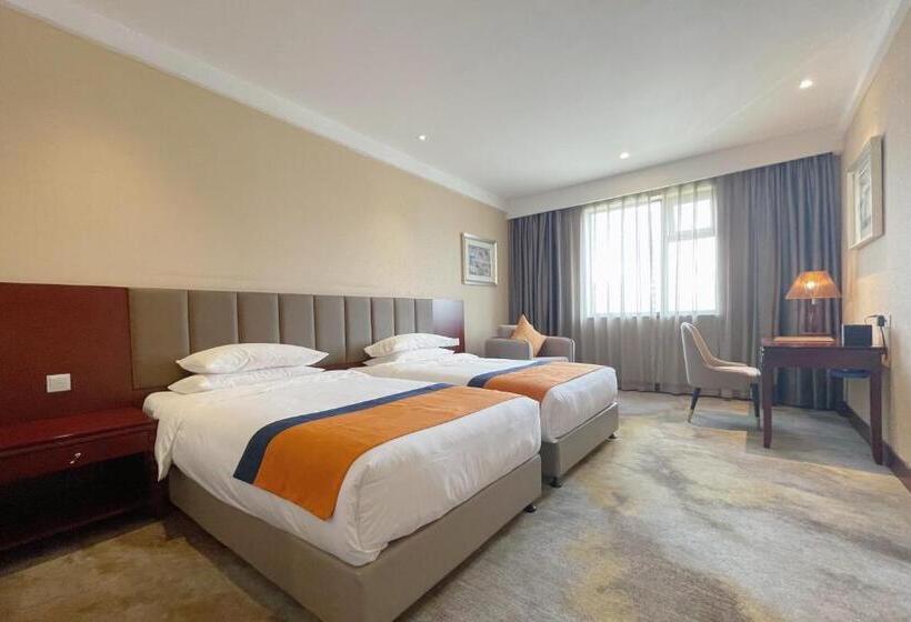 Quarto Superior, Wuhan Hongguang