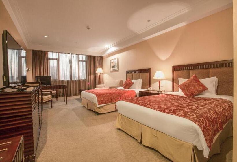 Quarto Classe Business, Wuhan Hongguang