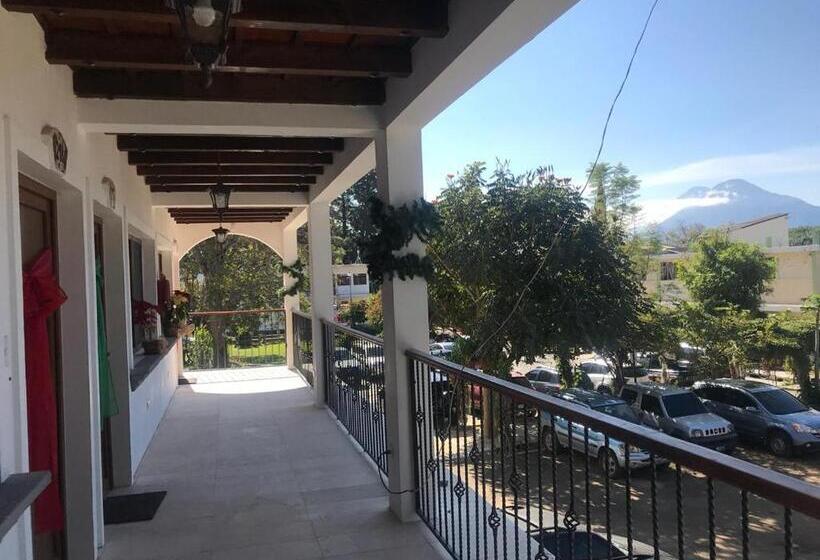 اتاق استاندارد اینتریور, Y Centro De Convenciones Jardines Del Lago