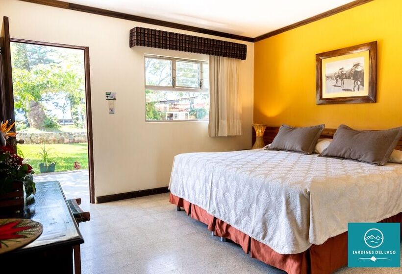 اتاق استاندارد یک نفره, Y Centro De Convenciones Jardines Del Lago