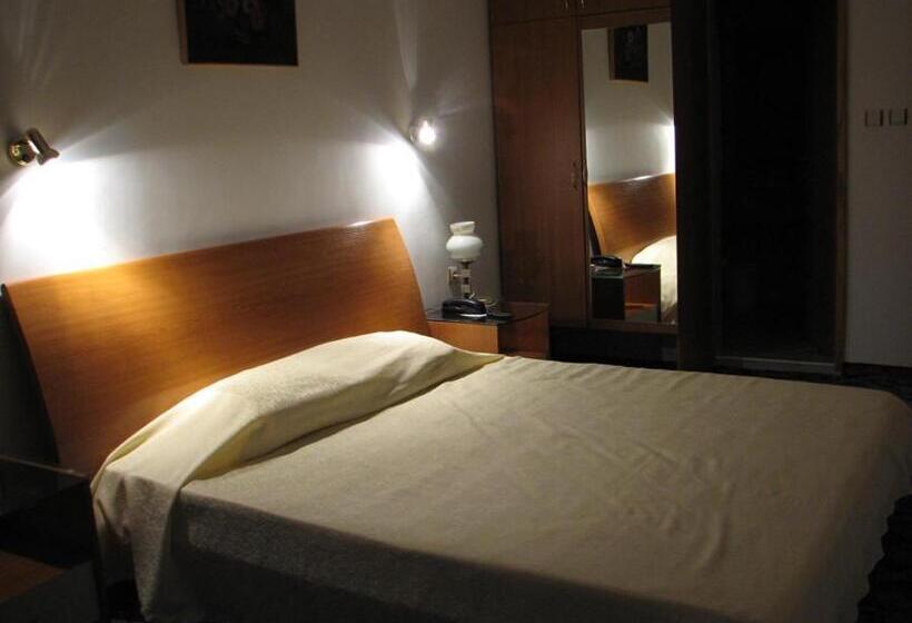 带阳台套房, Kamchia Park Hotel All Inclusive & Free Parking