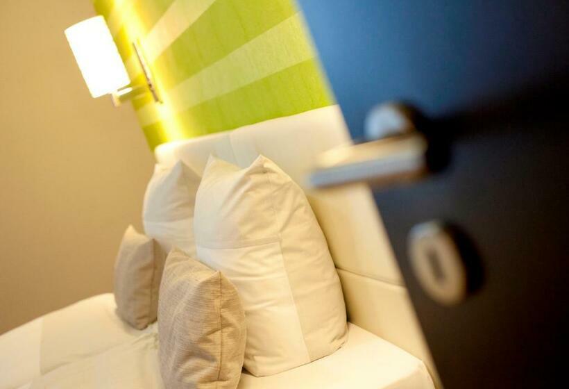 غرفة قياسية, Kedi Hotel Papenburg