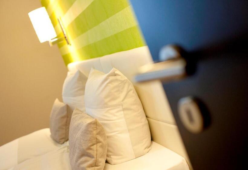 Номер Стандарт Индивидуальный, Kedi Hotel Papenburg