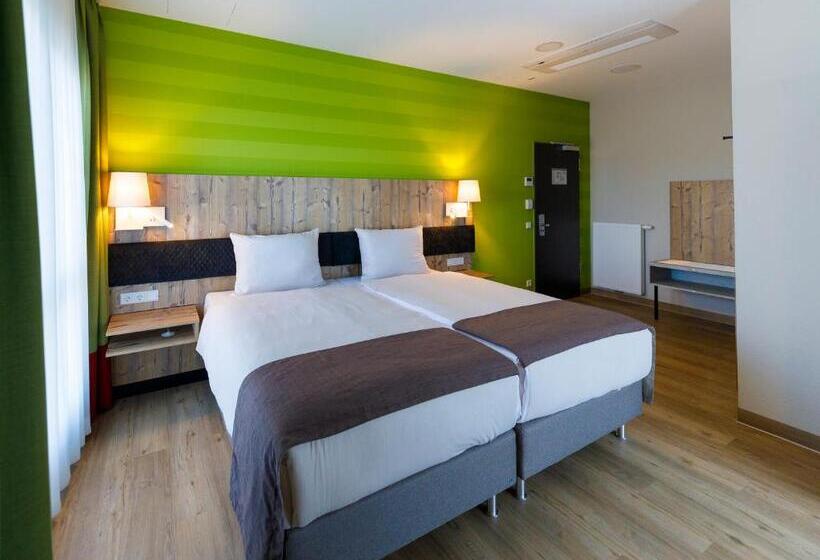 Номер Deluxe, Kedi Hotel Papenburg