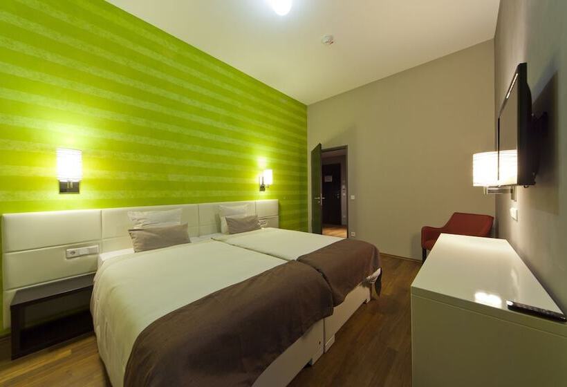 غرفة قياسية, Kedi Hotel Papenburg