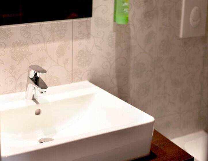 غرفة قياسية, Kedi Hotel Papenburg