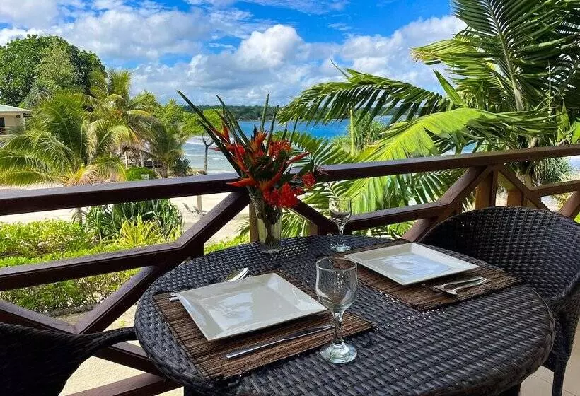 استودیو استاندارد با چشم‌انداز, Nasama Resort